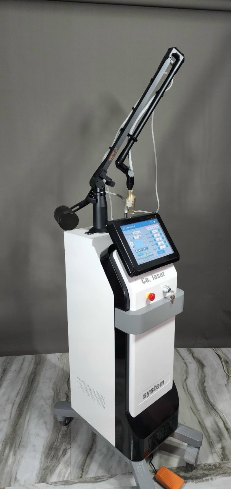 Tổng quan về máy Laser CO2 Fractional American System